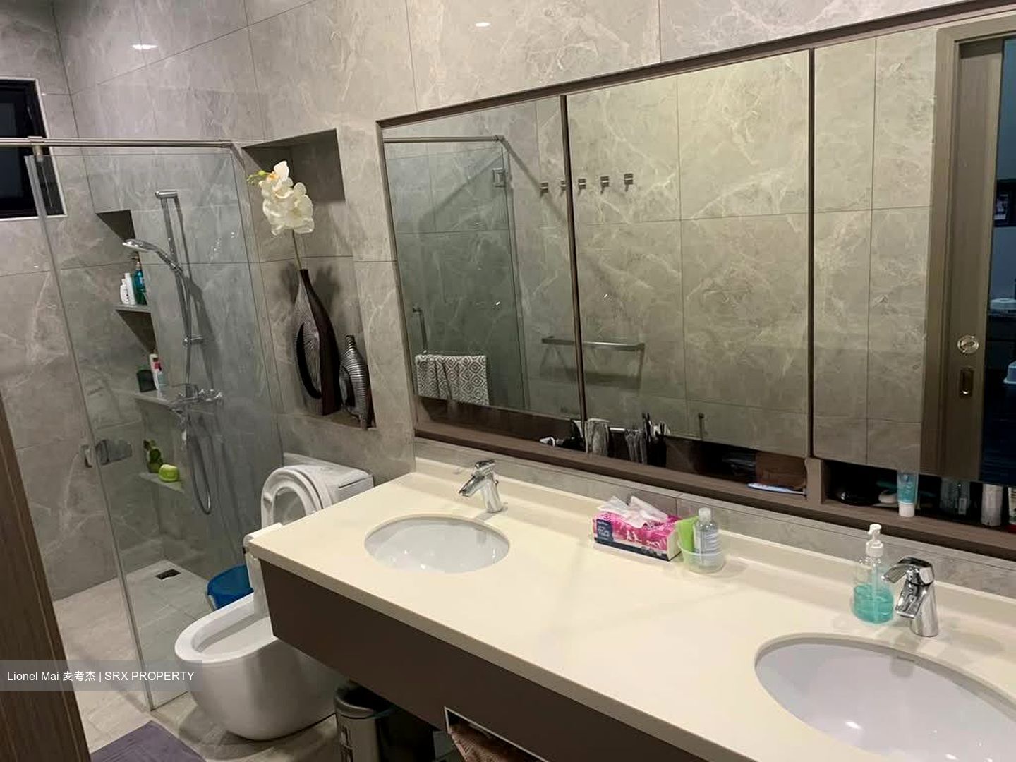 Palm Grove Avenue (D19), Terrace #551412971